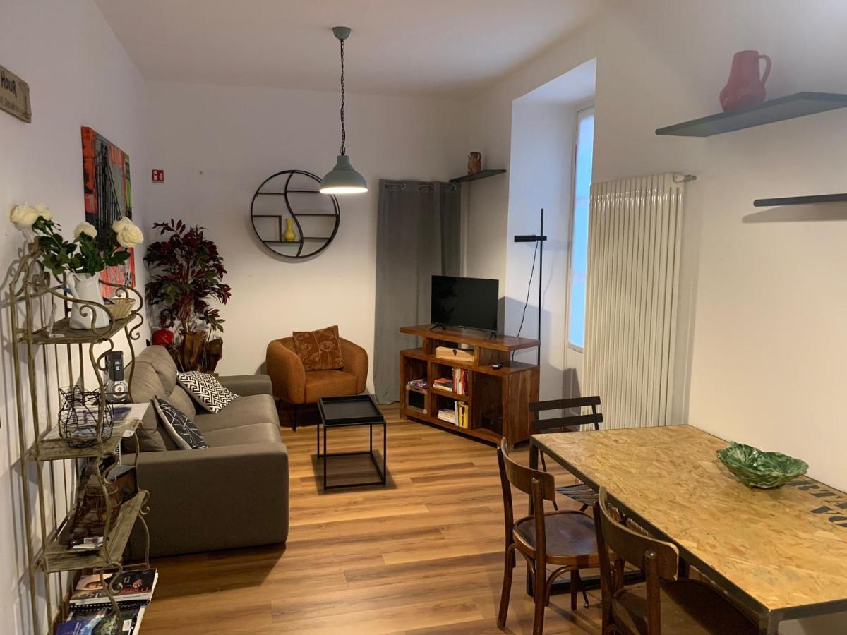 Piazza Volta Apartment Комо Екстер'єр фото