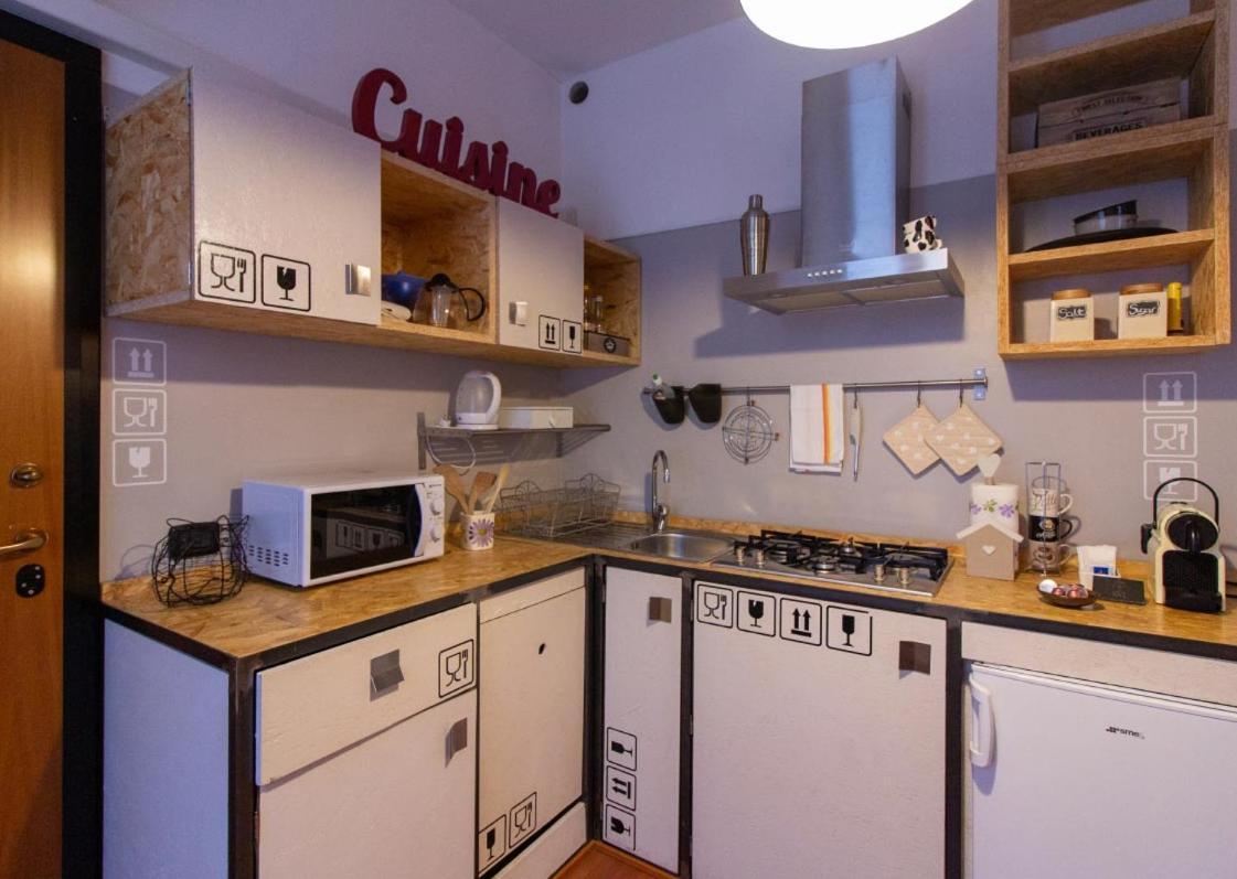 Piazza Volta Apartment Комо Екстер'єр фото