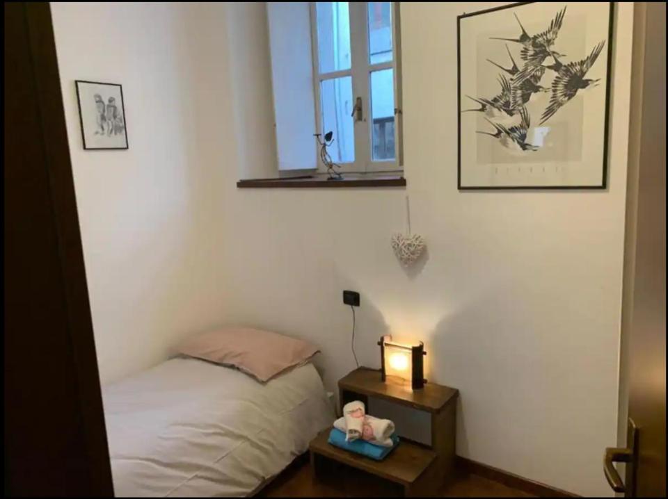 Piazza Volta Apartment Комо Екстер'єр фото